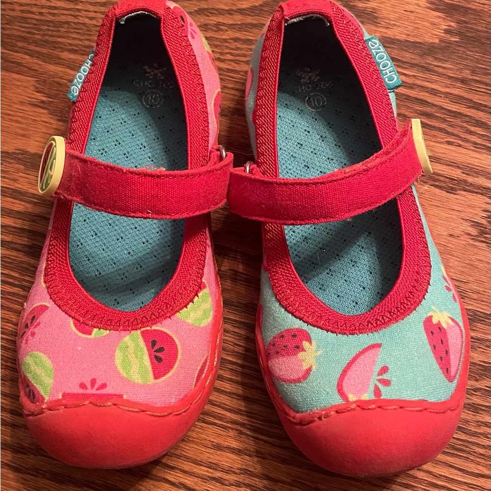 Chooze Size 10 Velcro, Girls Shoes with Watermelons and Strawberries